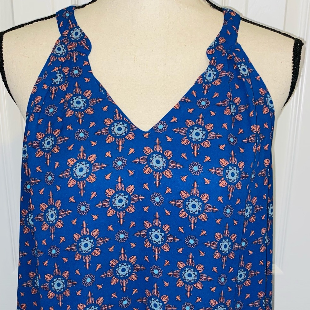 Pixley Graphic Pattern Tank Top - Picture 2 of 10
